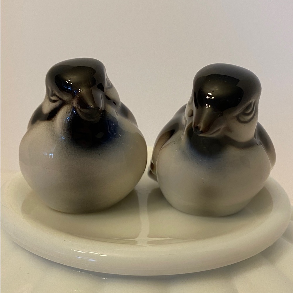 Vintage Set Of Two Porcelain Sparrows Birds Made In Austria by Wein Keramos - Picture 15 of 16